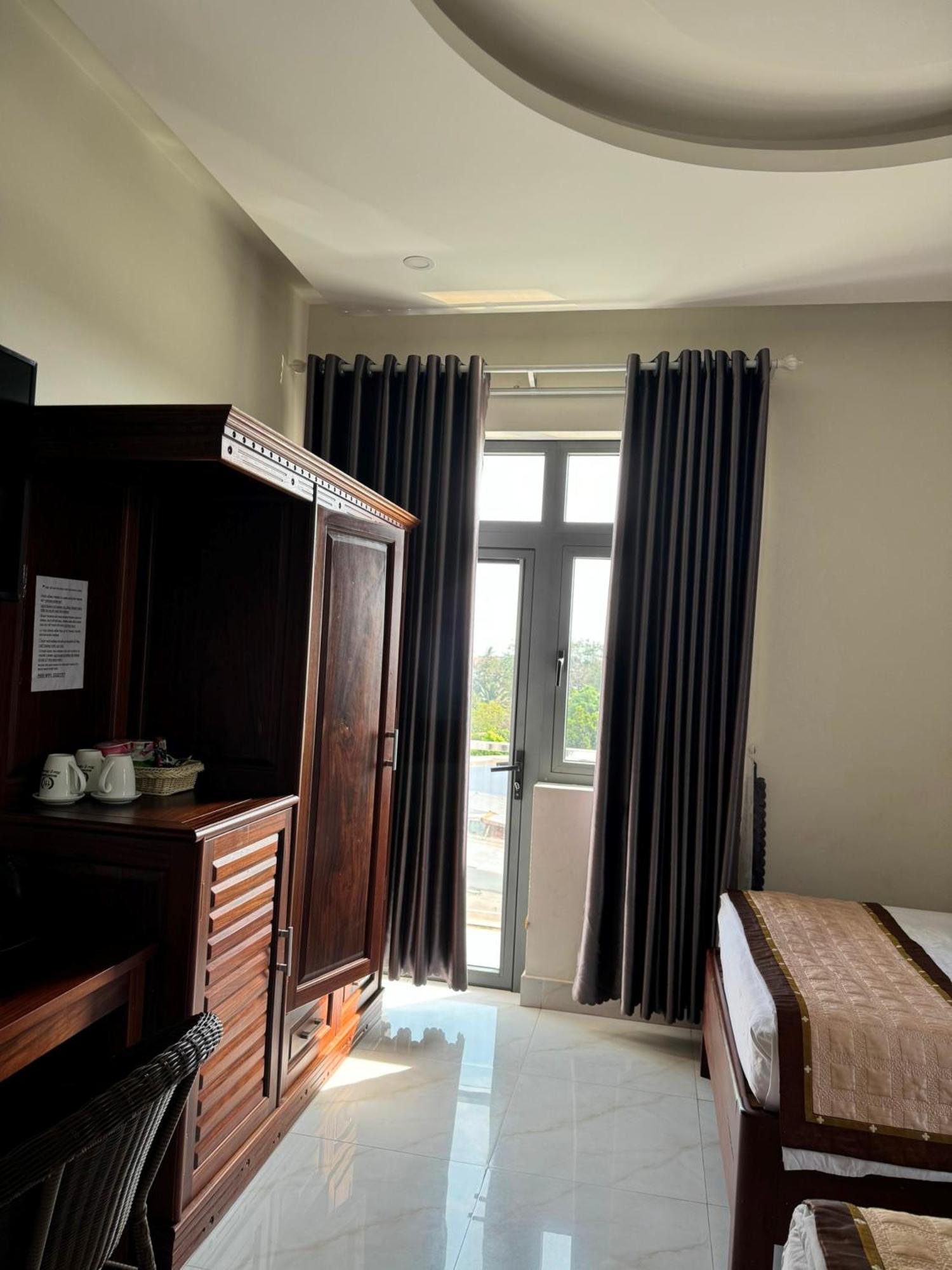Hoang Khiem Hotel Pleiku Exterior foto